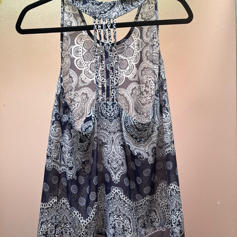 Elodie Sheer Sleeveless Bandana Print Blouse with Cut Out String Back - Picture 2 of 7
